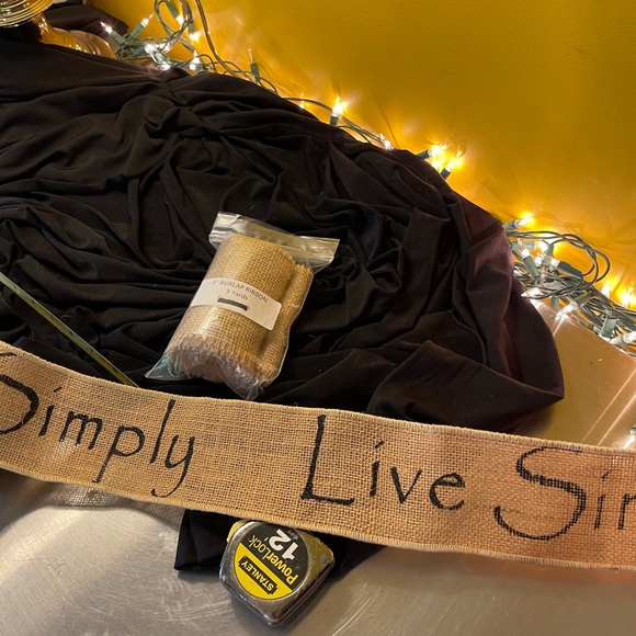 Burlap new for crafting live simply and plain 6 yd - Picture 2 of 5